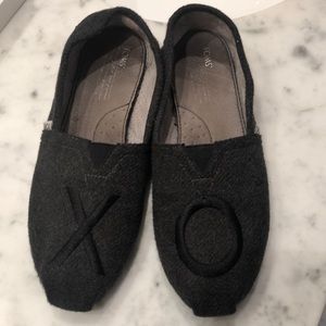 Tom’s XO shoes Grey Wool